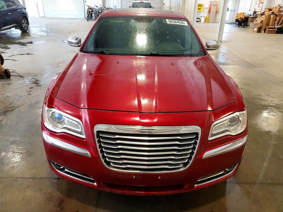 Foto 5 de la subasta – 2013 CHRYSLER 300C con VIN 2C3CCAKG5DH606663