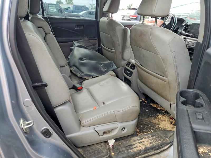 Photo 10 from auction – 2019 HONDA PILOT with VIN 5FNYF6H50KB097001
