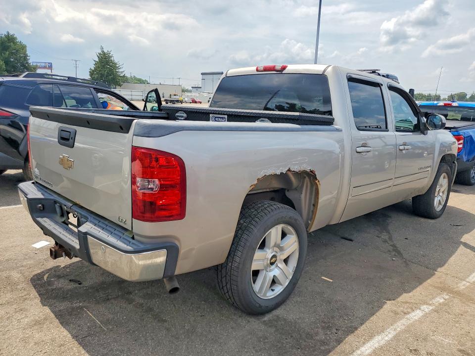Photo 3 from auction – 2008 CHEVROLET SILVERADO with VIN 3GCEK13J08G215153