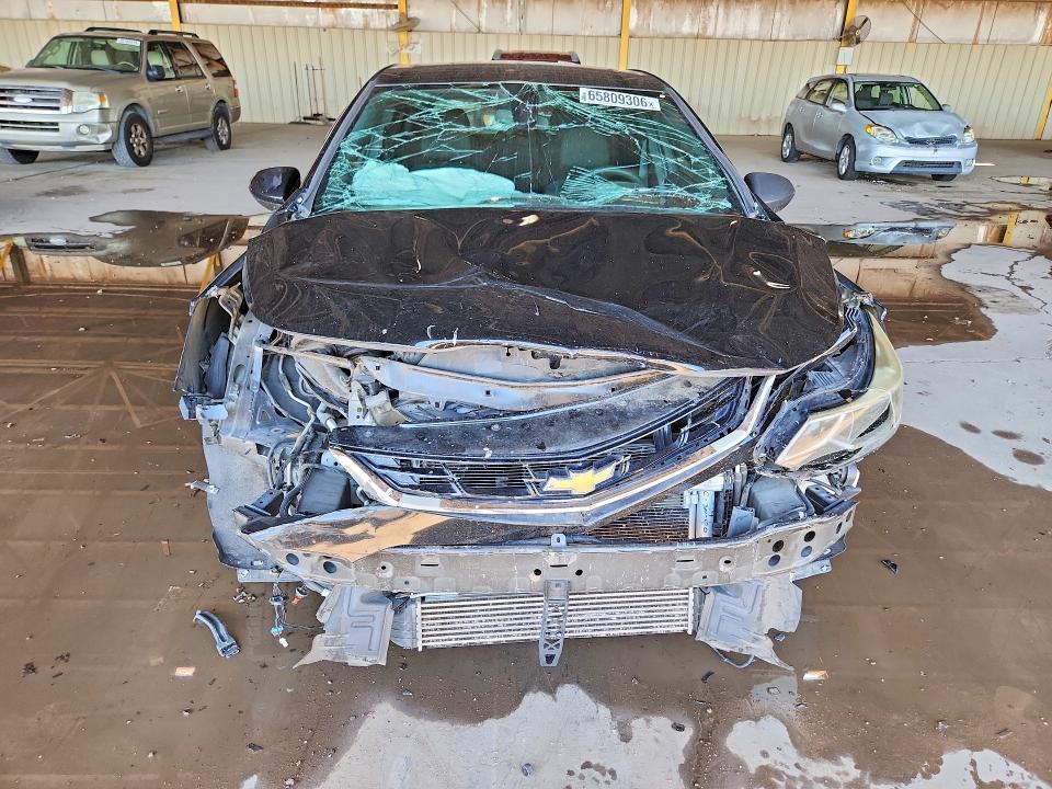 Photo 5 from auction – 2017 CHEVROLET CRUZE with VIN 3G1BE6SM2HS584394