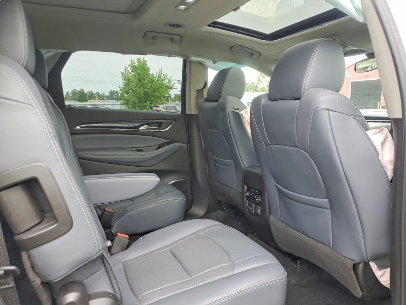 Photo 11 from auction – 2019 BUICK ENCLAVE with VIN 5GAEVAKW8KJ115944