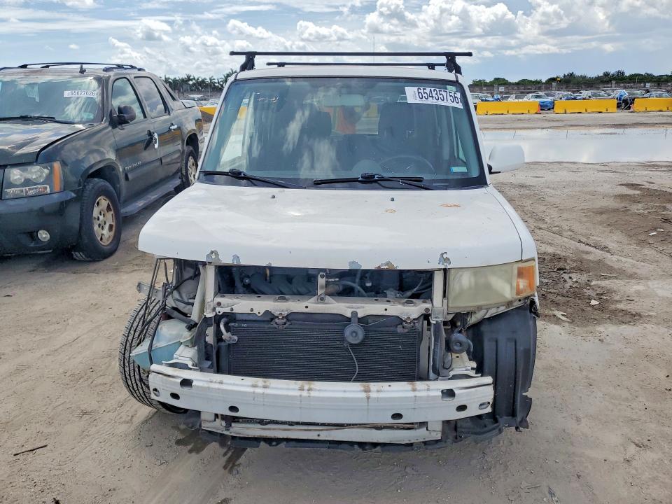 Photo 5 from auction – 2006 SCION XB with VIN JTLKT324164056469
