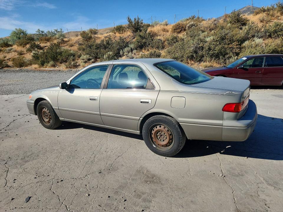 Photo 2 from auction – 2000 TOYOTA CAMRY with VIN JT2BG22K6Y0404066