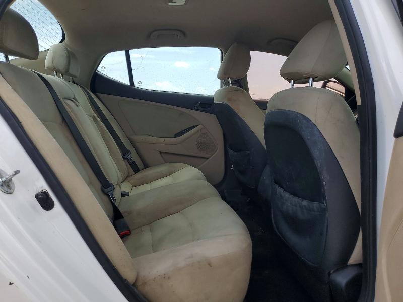 Фото 10 с аукциона – 2015 KIA OPTIMA с VIN 5XXGM4A79FG397558