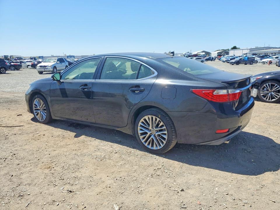 Photo 2 from auction – 2013 LEXUS ES with VIN JTHBK1GG2D2050208