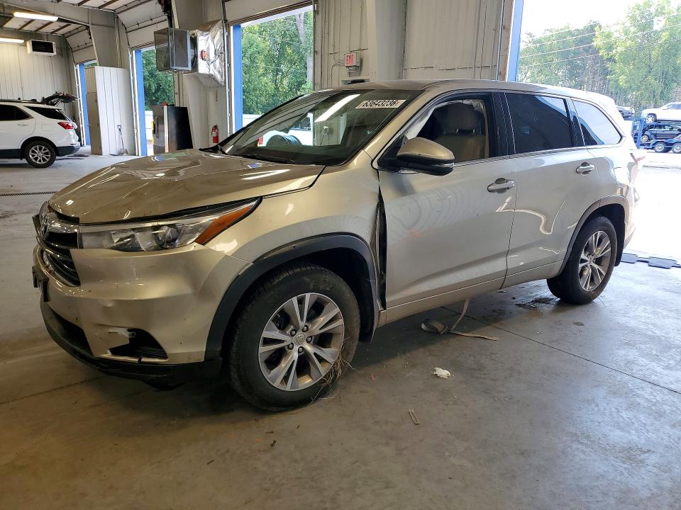 TOYOTA HIGHLANDER 2015 с VIN 5TDBKRFH7FS110229 - Снимка от търг