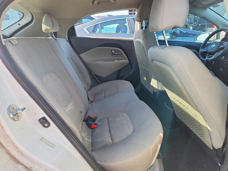 Photo 10 from auction – 2014 KIA RIO with VIN KNADM5A35E6420043