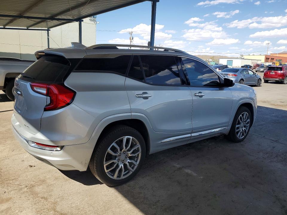 Photo 3 from auction – 2022 GMC TERRAIN with VIN 3GKALXEV3NL254650