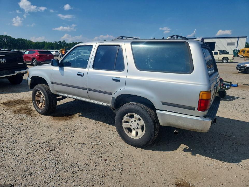 Photo 2 from auction – 1995 TOYOTA 4RUNNER with VIN JT3VN29V1S0060622