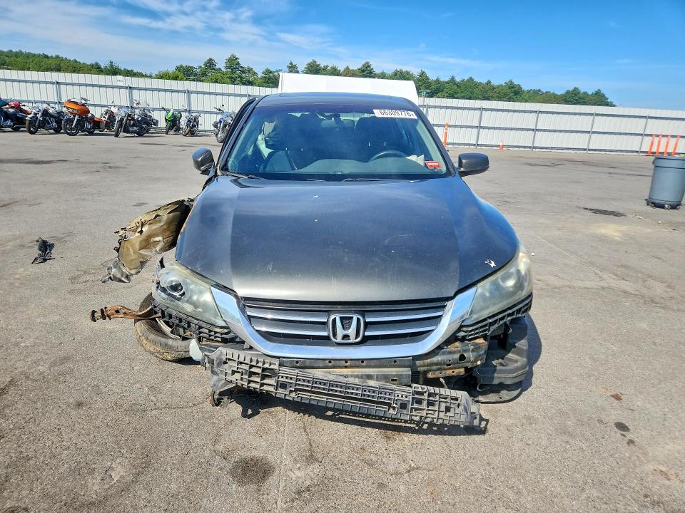 Photo 5 from auction – 2014 HONDA ACCORD with VIN 1HGCR2F78EA161654