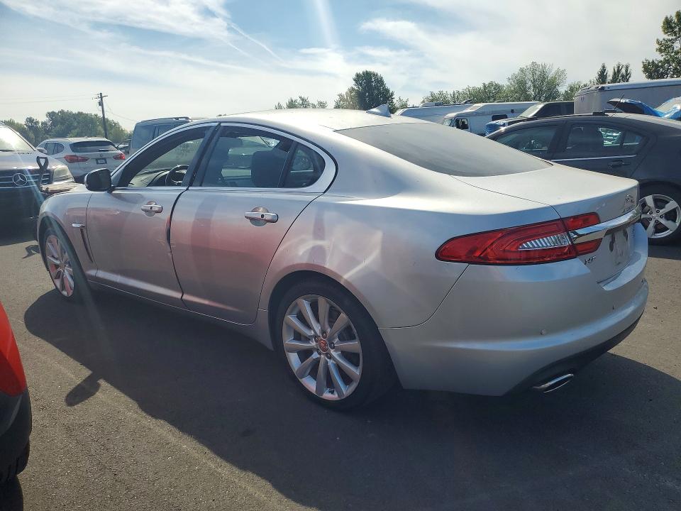 Photo 2 from auction – 2014 JAGUAR XF with VIN SAJWJ0EF5E8U14504