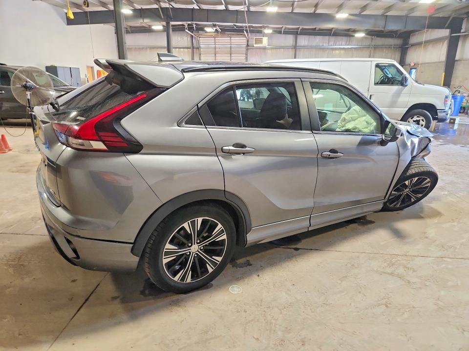 Photo 3 from auction – 2022 MITSUBISHI ECLIPSE CROSS with VIN JA4ATWAA1NZ061862