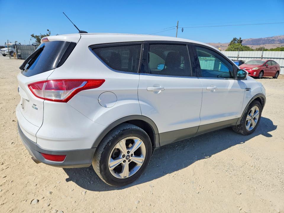 صورة رقم 3 من المزاد - 2013 FORD ESCAPE مع VIN 1FMCU9GX1DUD80906