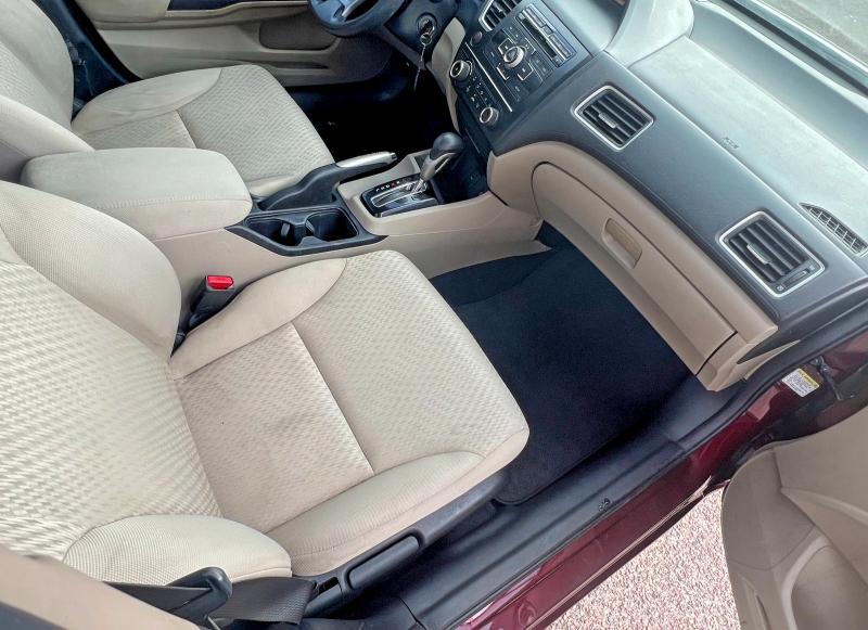 Photo 5 from auction – 2014 HONDA CIVIC with VIN 19XFB2F50EE041357