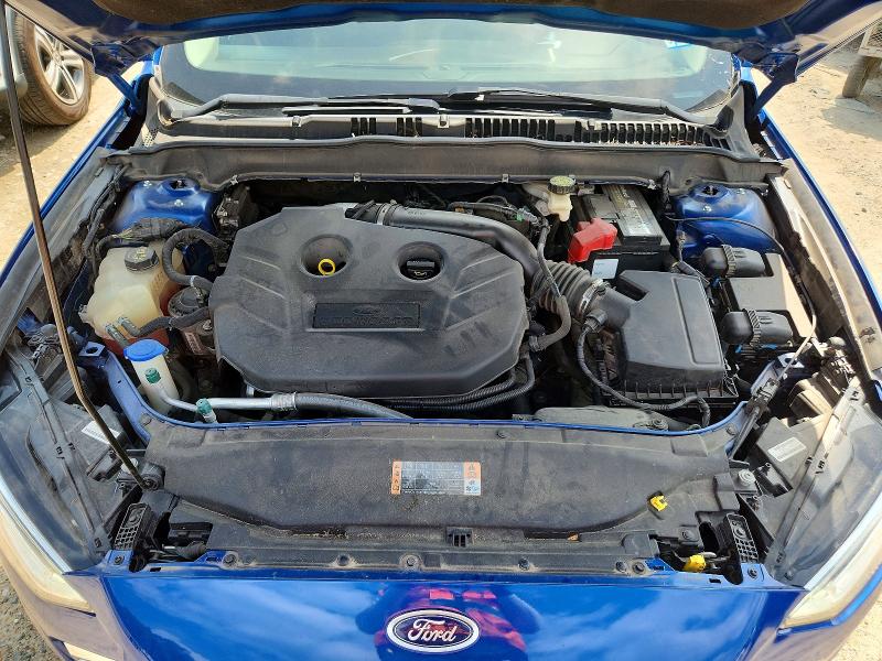 Photo 11 from auction – 2017 FORD FUSION with VIN 3FA6P0T93HR291725