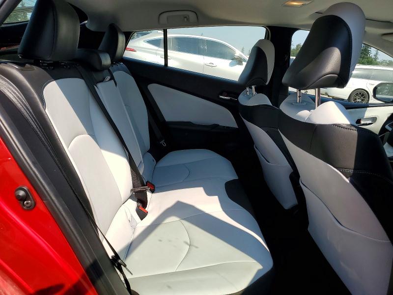 Photo 11 from auction – 2018 TOYOTA PRIUS with VIN JTDKARFUXJ3058380