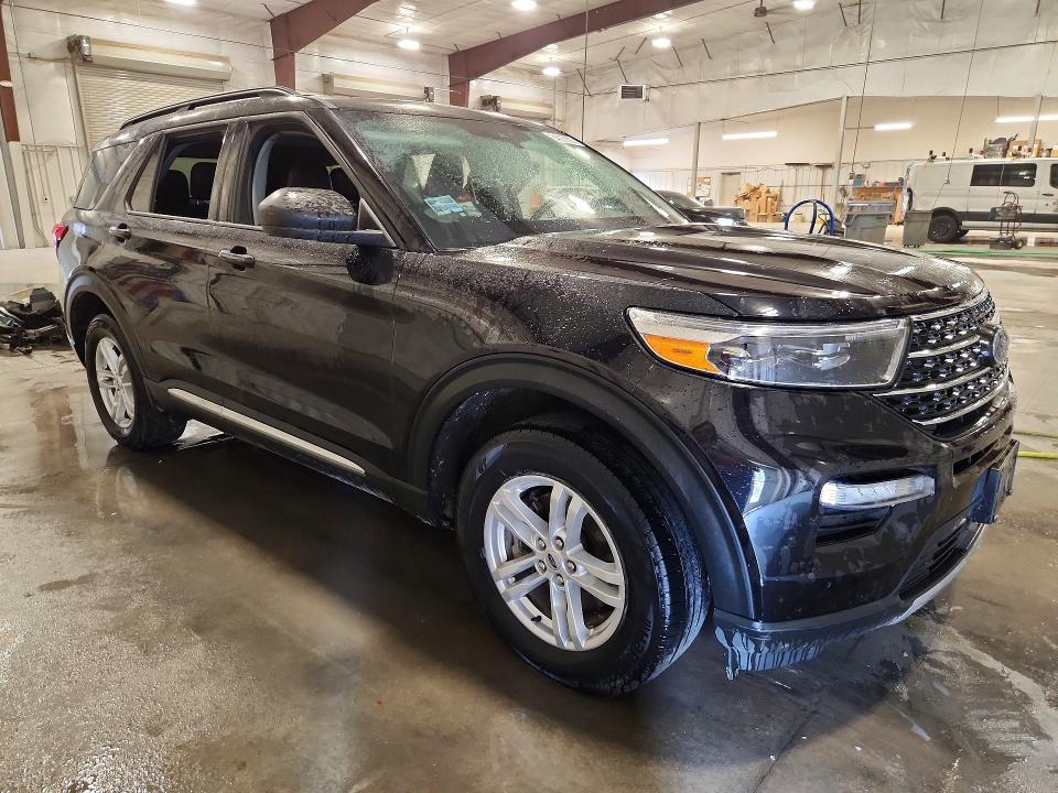 Photo 4 from auction – 2022 FORD EXPLORER with VIN 1FMSK8DH3NGB47537