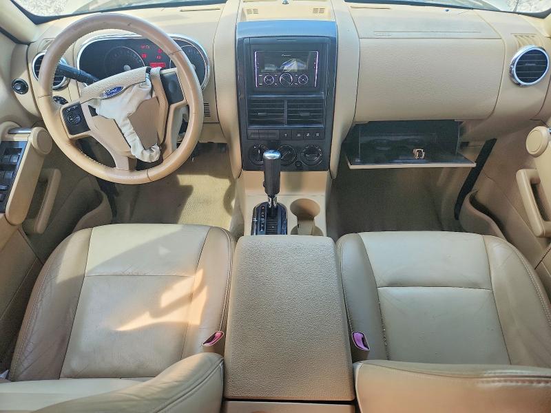 Photo 8 from auction – 2006 FORD EXPLORER with VIN 1FMEU73846UA76273