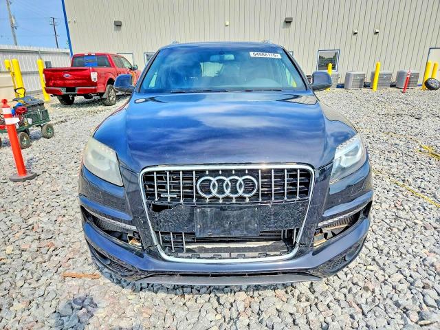 Photo 5 from auction – 2012 AUDI Q7 with VIN WA1DGAFE0CD001758