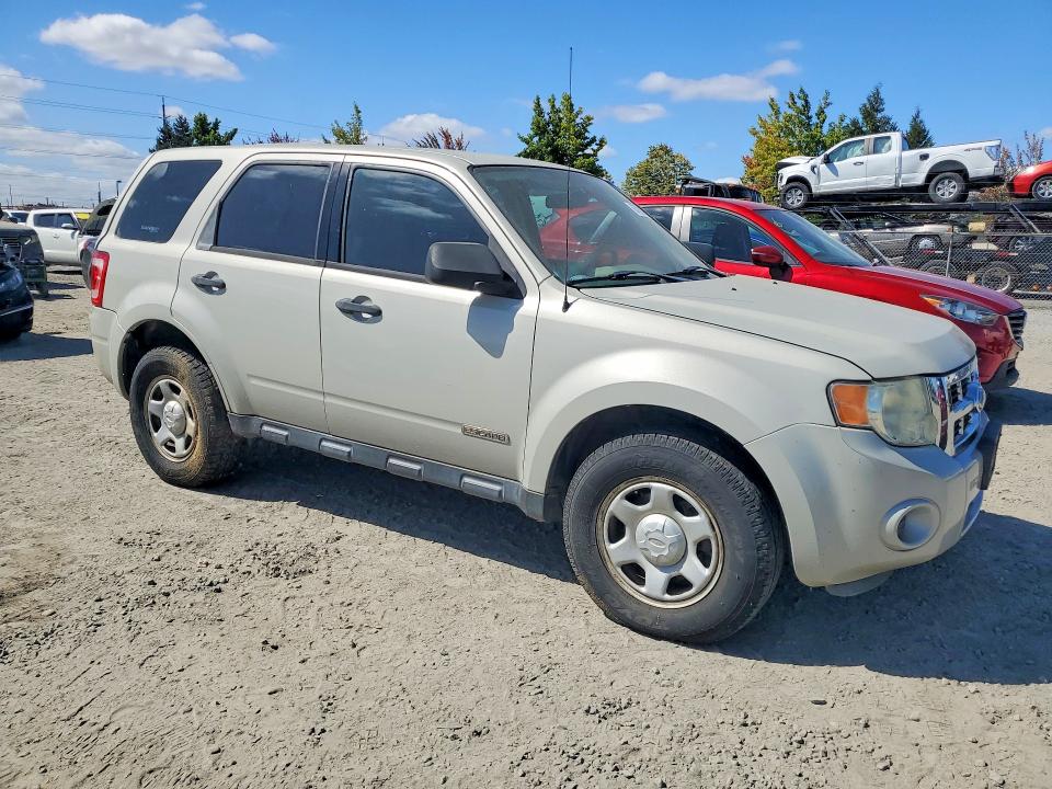 Photo 4 from auction – 2008 FORD ESCAPE with VIN 1FMCU02Z38KB00733