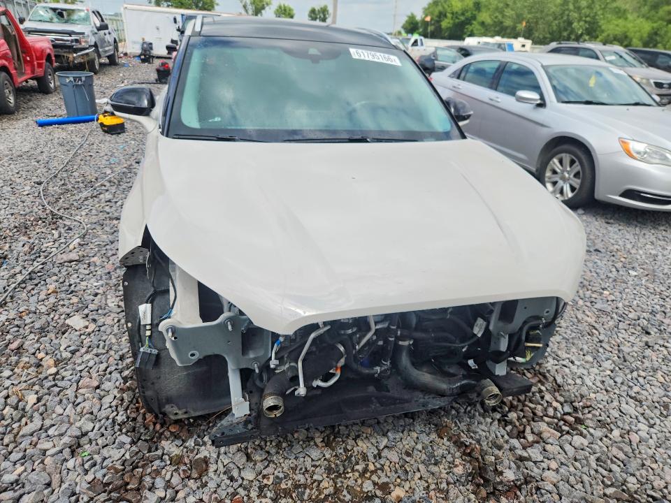 Photo 5 from auction – 2020 LINCOLN CORSAIR with VIN 5LMCJ2D95LUL12917