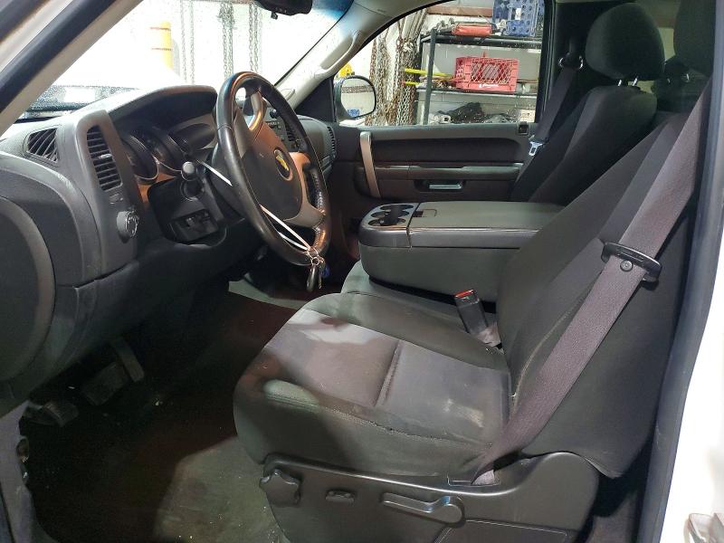 Photo 7 from auction – 2010 CHEVROLET SILVERADO with VIN 1GCPKSE09AZ271116