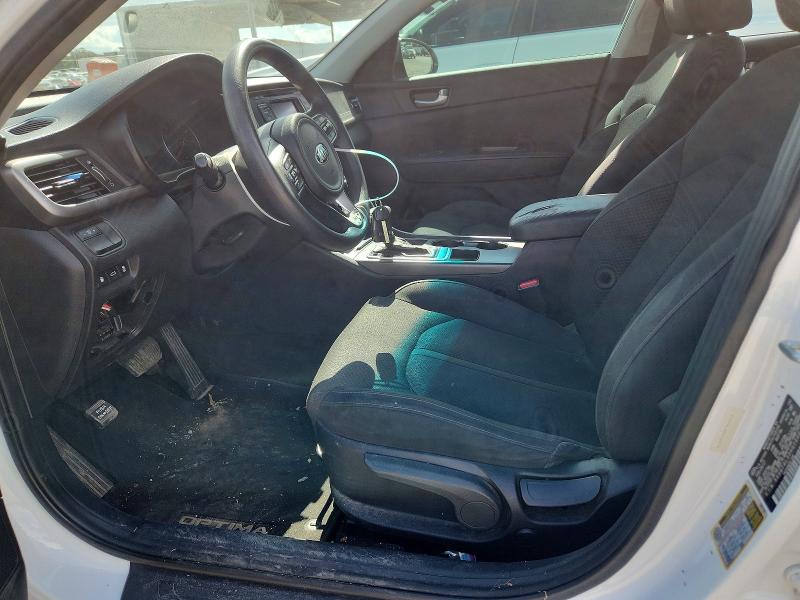 Photo 7 from auction – 2017 KIA OPTIMA with VIN 5XXGT4L35HG160078
