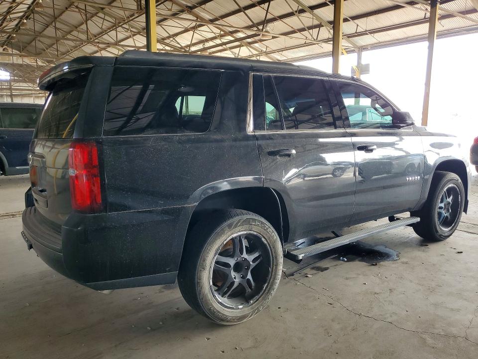 Photo 3 from auction – 2019 CHEVROLET TAHOE with VIN 1GNSCBKC0KR222174