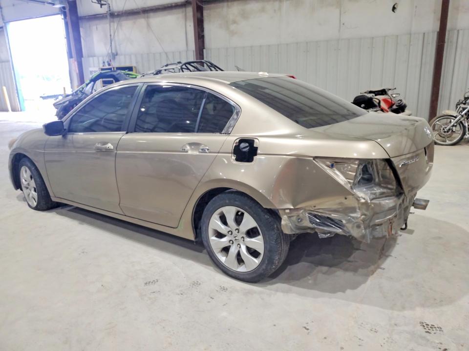 Photo 2 from auction – 2010 HONDA ACCORD with VIN 1HGCP2F84AA140387