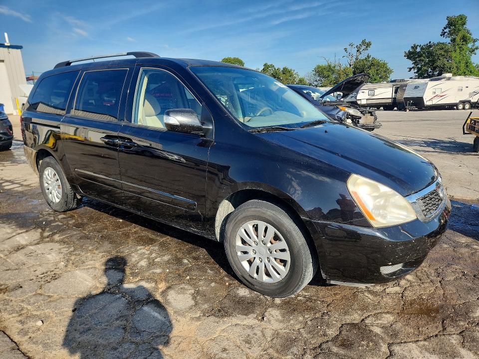 Photo 4 from auction – 2011 KIA SEDONA with VIN KNDMG4C70B6411556