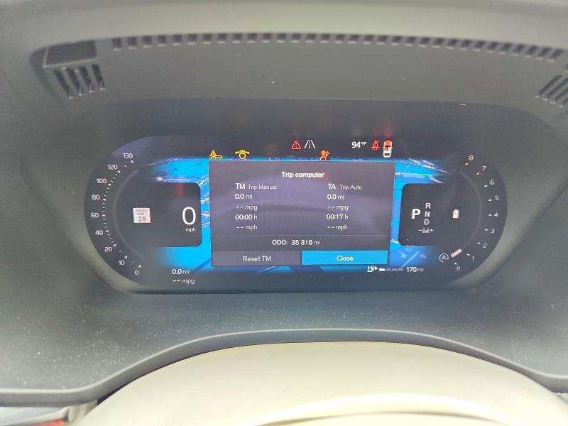 Photo 9 from auction – 2025 VOLVO XC60 with VIN YV4M12RM6S1028752