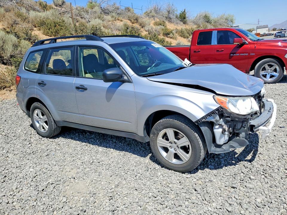Photo 4 from auction – 2013 SUBARU FORESTER with VIN JF2SHABC5DG419118