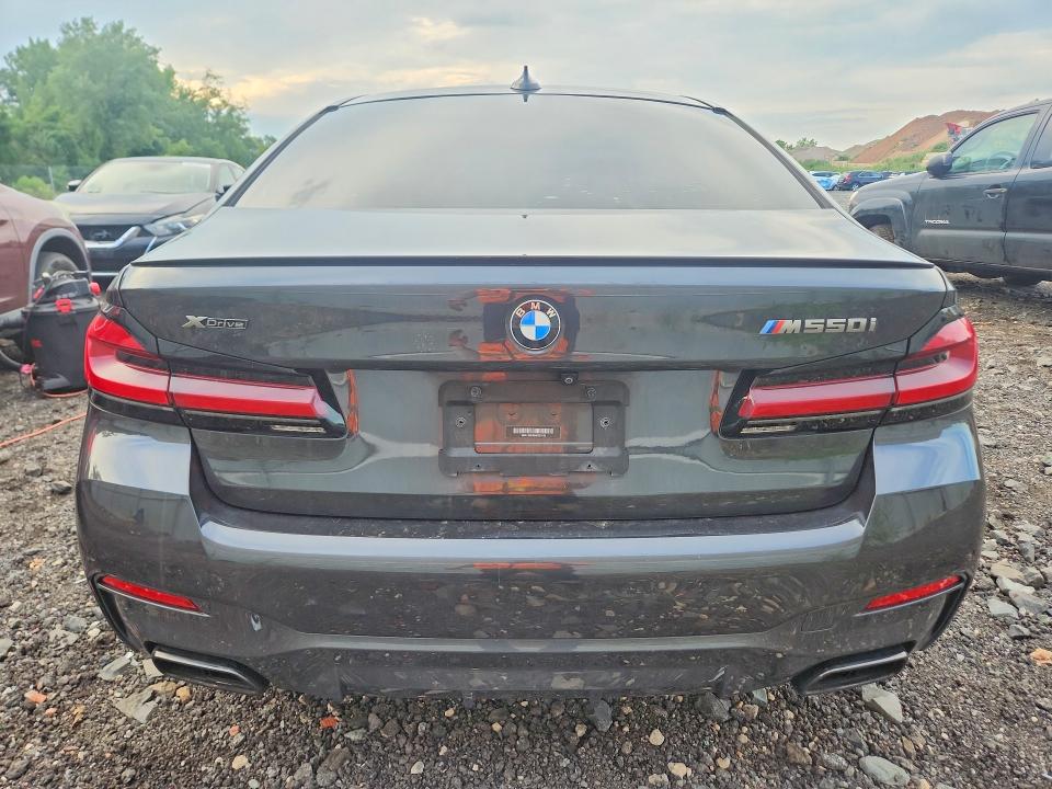 Photo 6 from auction – 2021 BMW M550XI with VIN WBA13BK00MCG24129