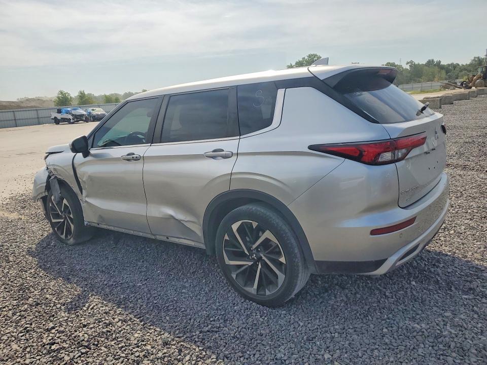 Снимка 2 от търг – 2022 MITSUBISHI OUTLANDER с VIN JA4J3UA83NZ023227