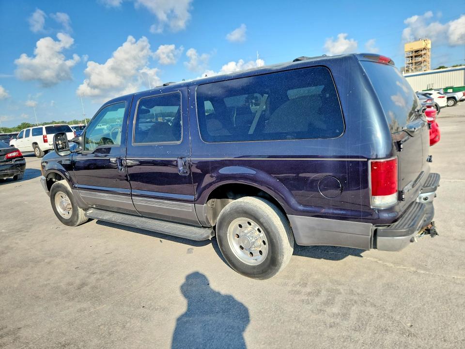 Photo 2 from auction – 2001 FORD EXCURSION with VIN 1FMNU40S61EB38323
