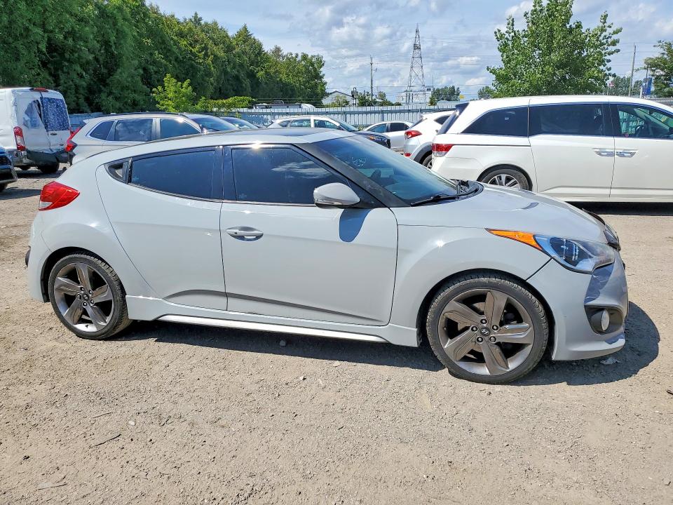Photo 4 from auction – 2013 HYUNDAI VELOSTER with VIN KMHTC6AE4DU174472