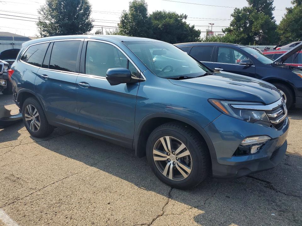 Photo 4 from auction – 2016 HONDA PILOT with VIN 5FNYF6H87GB114667