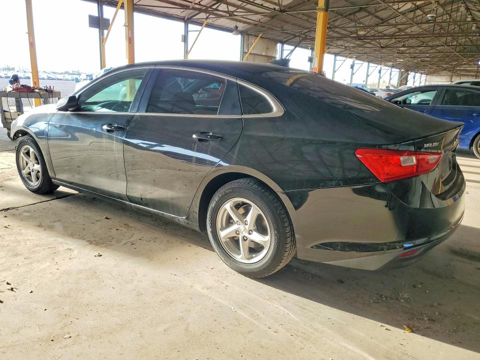 Photo 2 from auction – 2018 CHEVROLET MALIBU with VIN 1G1ZB5ST5JF267213
