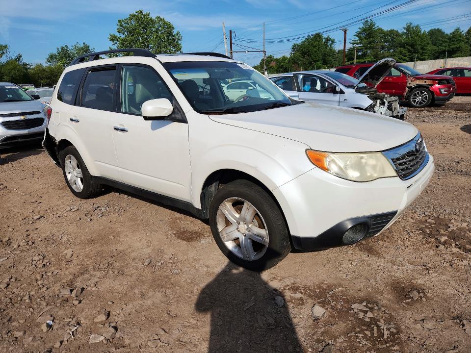 Photo 4 from auction – 2009 SUBARU FORESTER with VIN JF2SH64659H709185