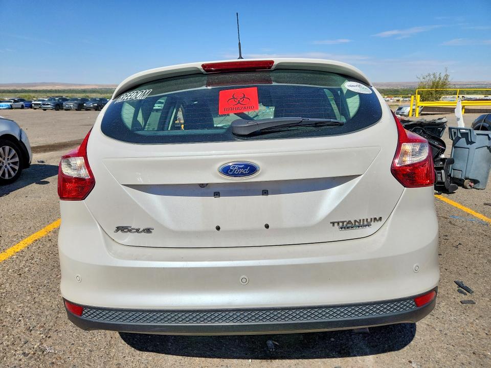 Photo 6 from auction – 2013 FORD FOCUS with VIN 1FADP3N24DL184068