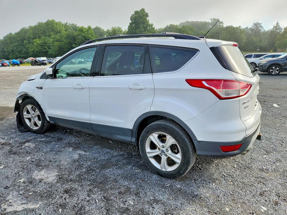 صورة رقم 2 من المزاد - 2016 FORD ESCAPE مع VIN 1FMCU9GX5GUC32973