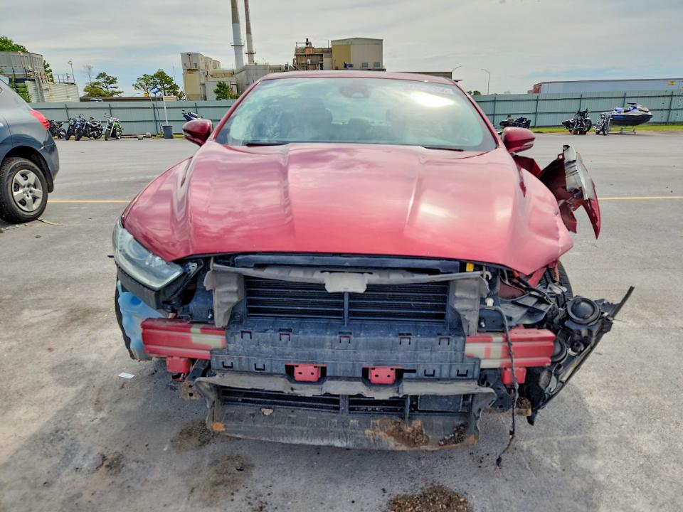 Photo 5 from auction – 2016 FORD FUSION with VIN 3FA6P0SU6GR241745