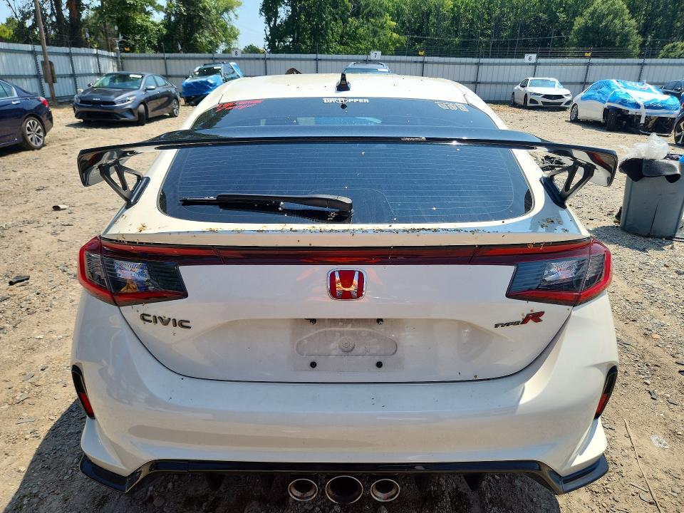Photo 6 from auction – 2023 HONDA CIVIC with VIN JHMFL5G42PX003263