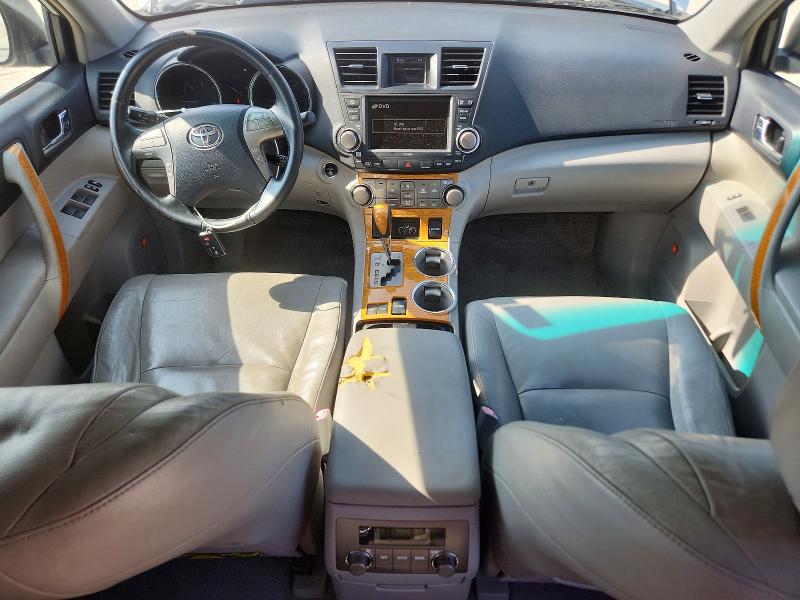 Photo 8 from auction – 2010 TOYOTA HIGHLANDER with VIN JTEJW3EH1A2047588