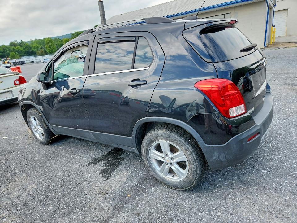 Photo 2 from auction – 2015 CHEVROLET TRAX with VIN KL7CJRSB1FB109591