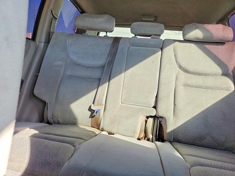 Photo 10 from auction – 2003 TOYOTA HIGHLANDER with VIN JTEGD21A230064868