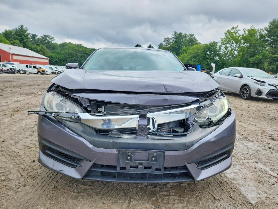 Photo 5 from auction – 2016 HONDA CIVIC with VIN 2HGFC2F57GH554952