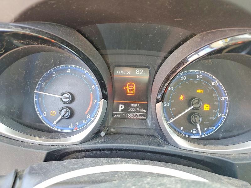 Photo 9 from auction – 2014 TOYOTA COROLLA with VIN 2T1BURHE4EC182669