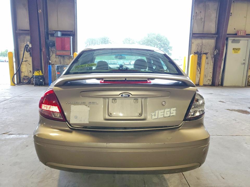 Photo 6 from auction – 2005 FORD TAURUS with VIN 1FAHP56SX5A254830