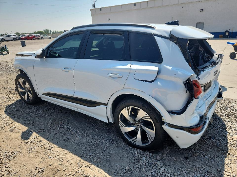 Photo 2 from auction – 2025 AUDI Q6 E-TRON with VIN WA124BGF5SA008685